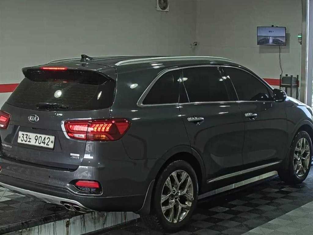 KIA Sorento - Vista 4