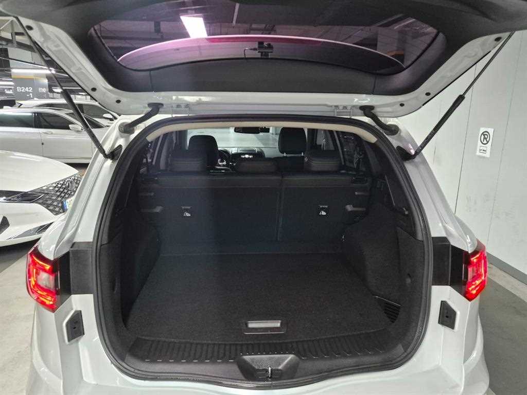 SAMSUNG QM6 2021 Blanco - Importación desde Corea - HF Imports Iquique - Foto 18