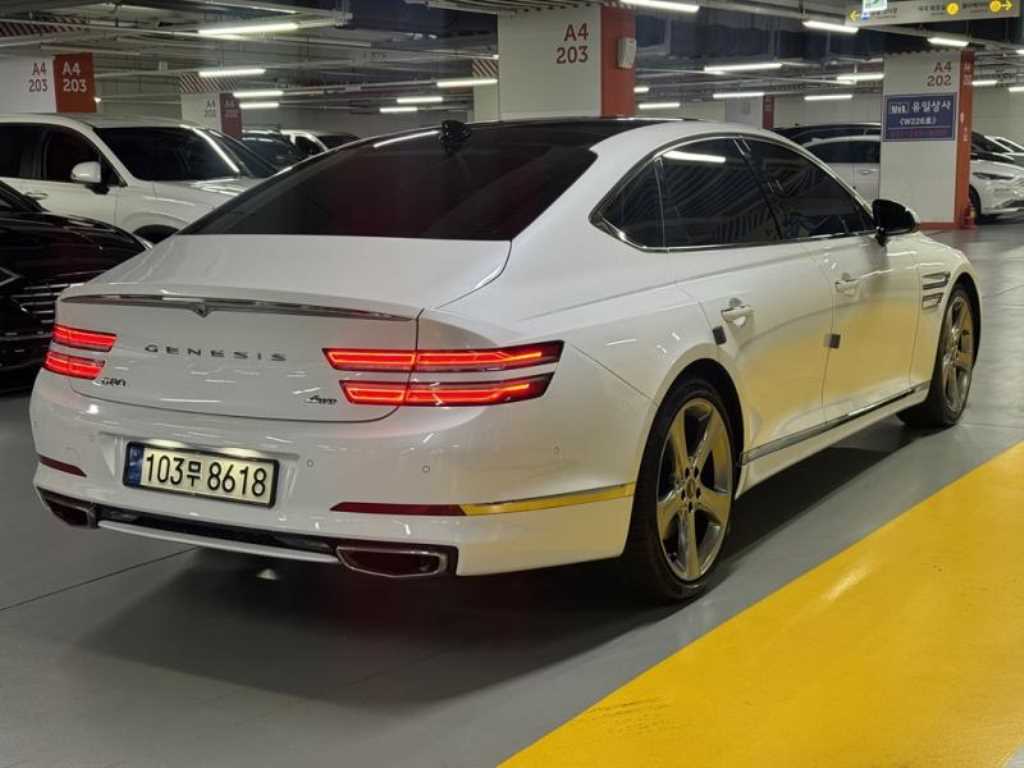 Genesis G80 - Vista 4