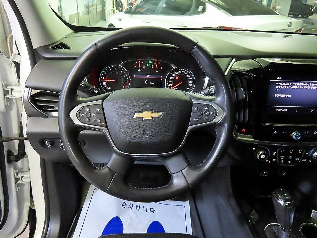 Chevrolet Travers - Vista 8