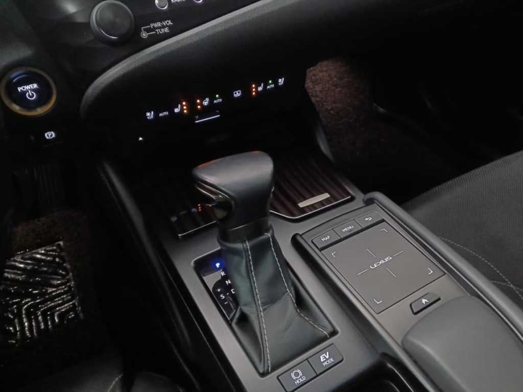 Lexus ES 2019 Gris - Importación desde Corea - HF Imports Iquique - Foto 13