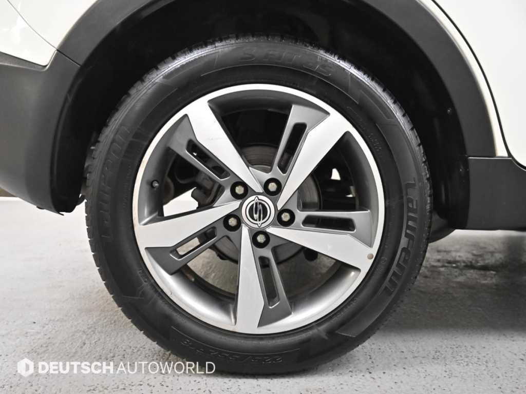 Ssangyong Korando - Vista 5