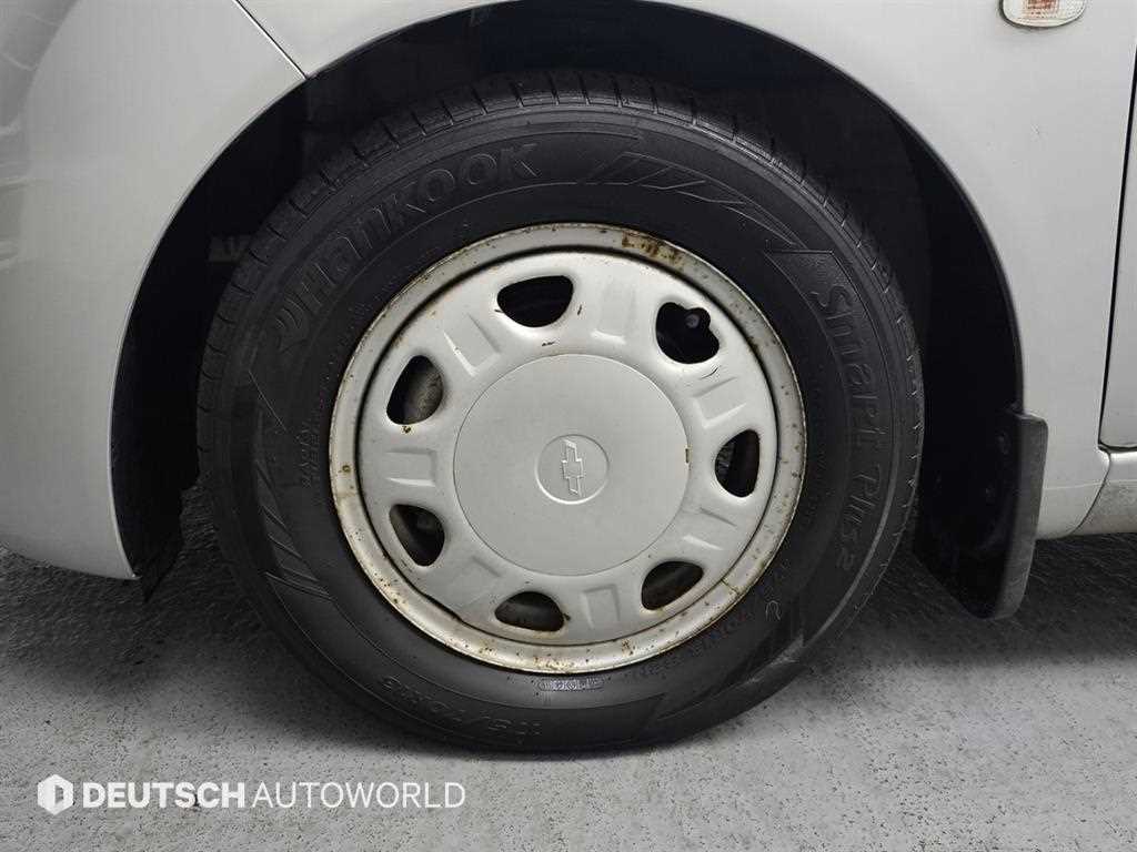 Chevrolet Spark - Vista 5