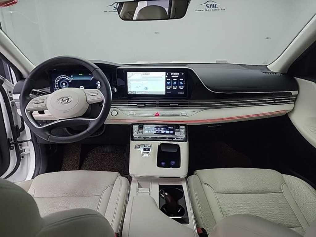 HYUNDAI Grandeur - Vista 4