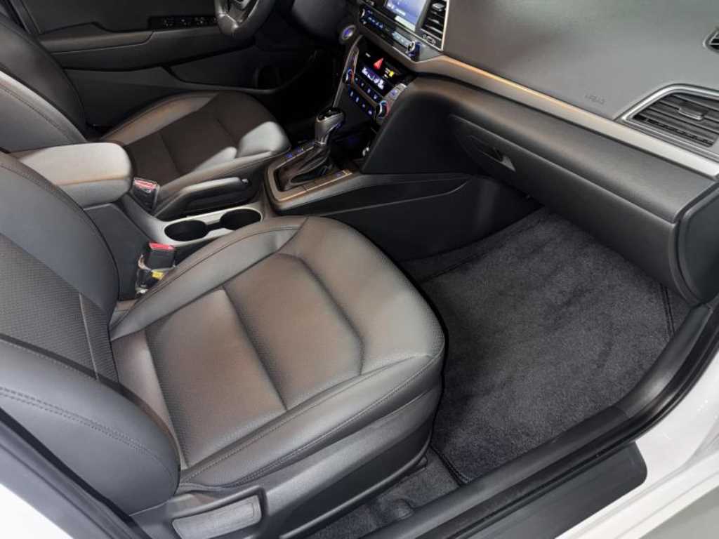 HYUNDAI Avante 2017 - Importación desde Corea - HF Imports Iquique - Foto 16