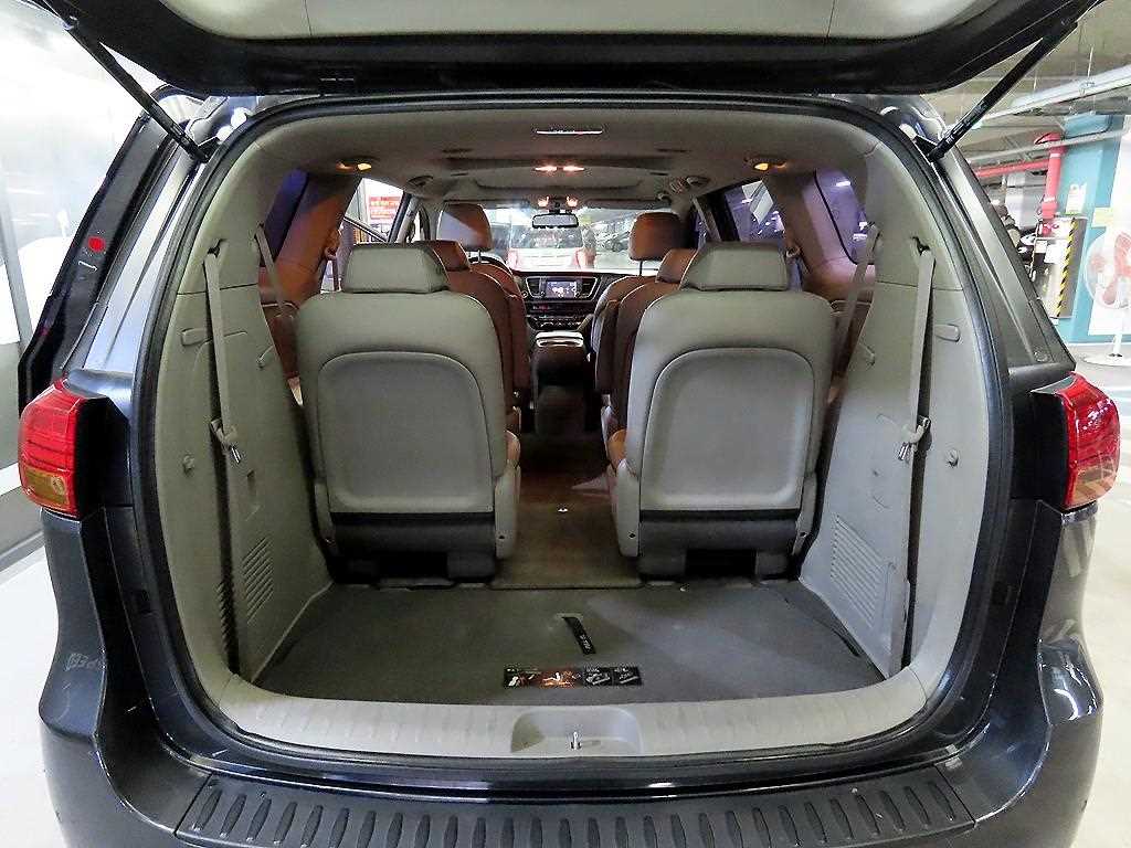 KIA Carnival 2015 Negro - Importación desde Corea - HF Imports Iquique - Foto 17