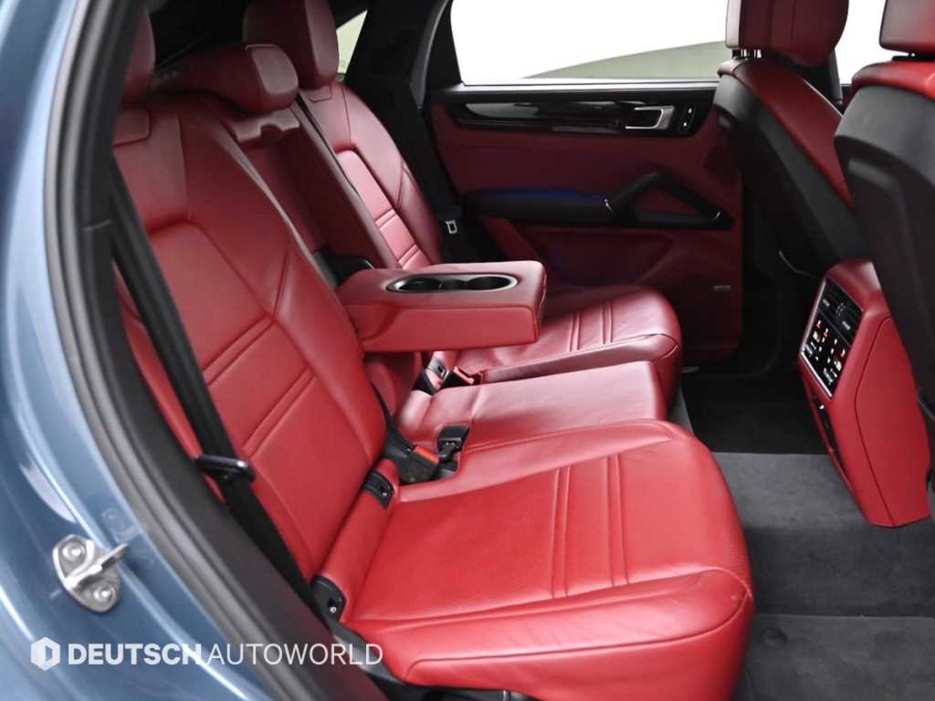 Porsche Cayenne - Vista 12