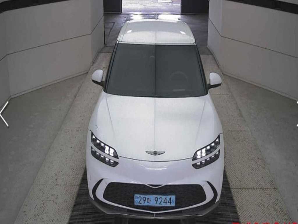 Genesis GV60 2022 Blanco - Importación desde Corea - HF Imports Iquique - Foto 1