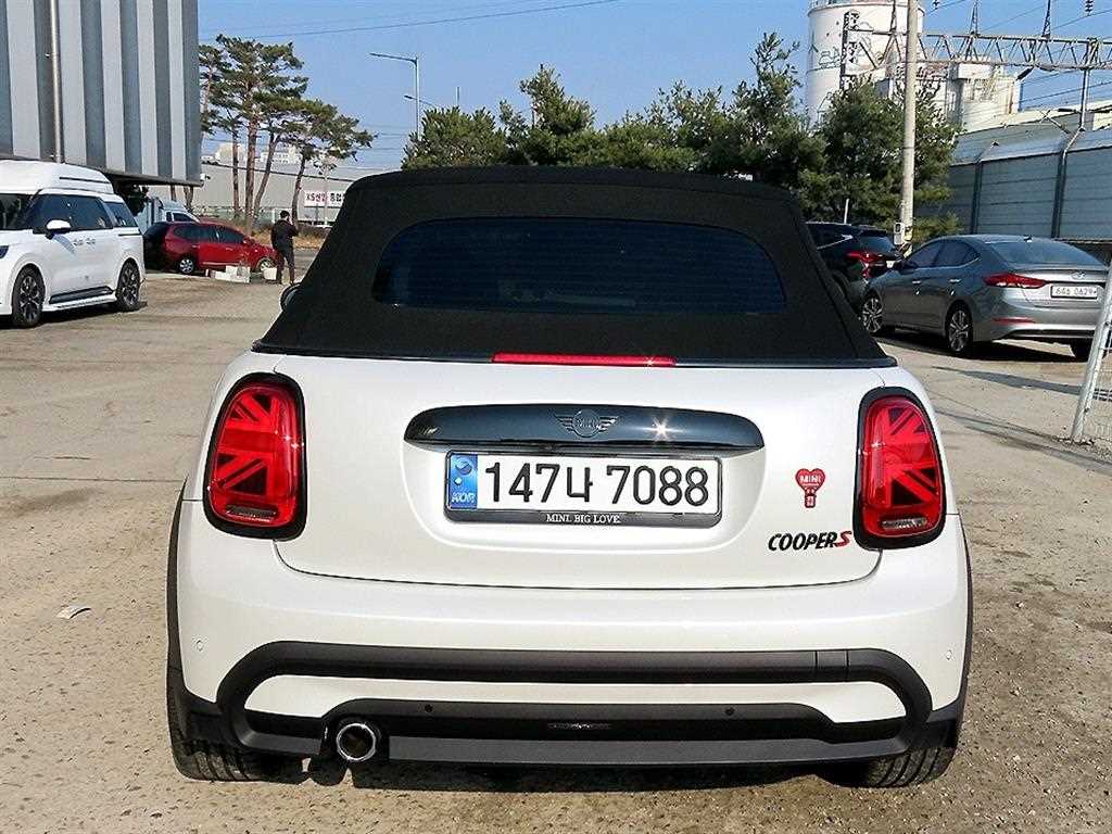 Mini Cooper Convertible - Vista 4
