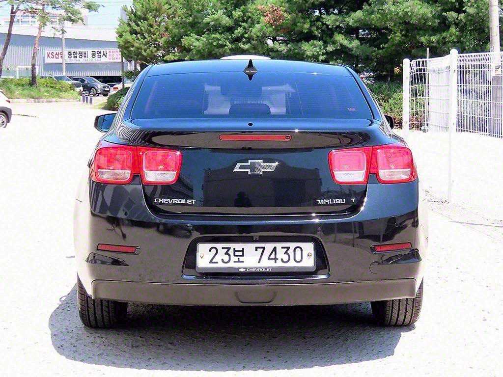 Chevrolet Malibu - Vista 4