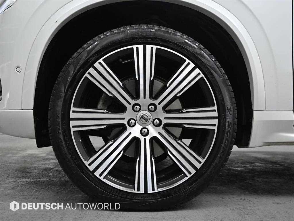 Volvo XC90 - Vista 5