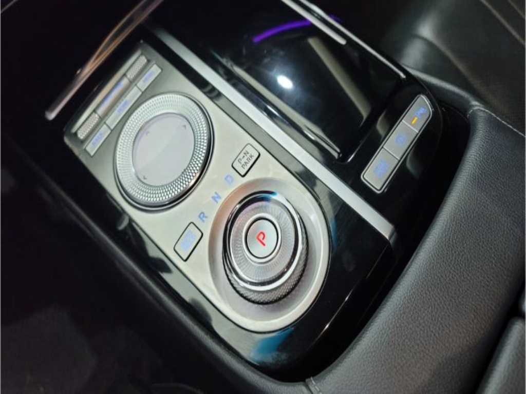 Genesis G80 - Vista 12