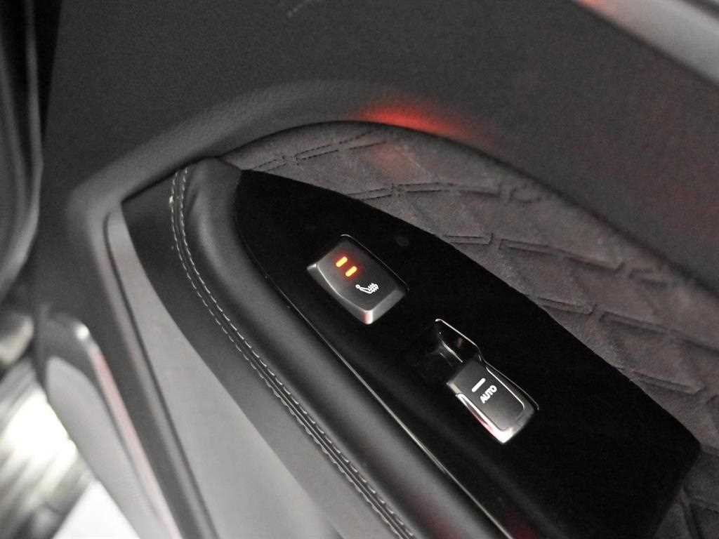 Ssangyong Rexton 2021 Negro - Importación desde Corea - HF Imports Iquique - Foto 16