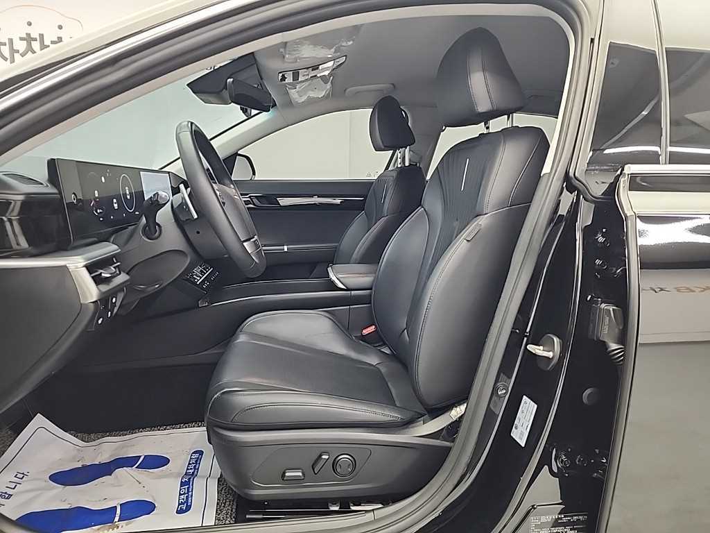 HYUNDAI Grandeur - Vista 11