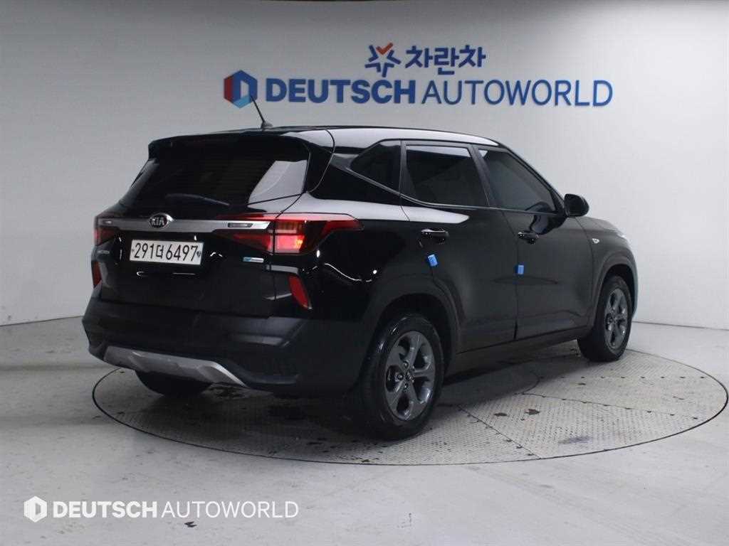 KIA Seltos - Vista 2