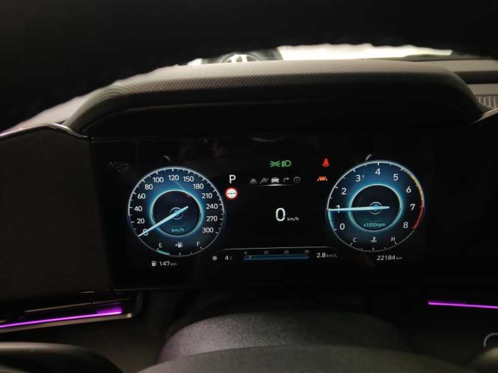 HYUNDAI Avante - Vista 9