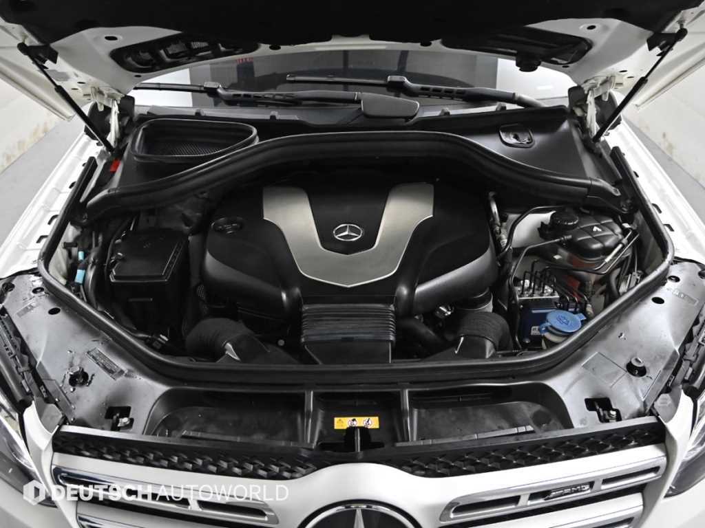 Mercedes Benz GLS Class - Vista 6