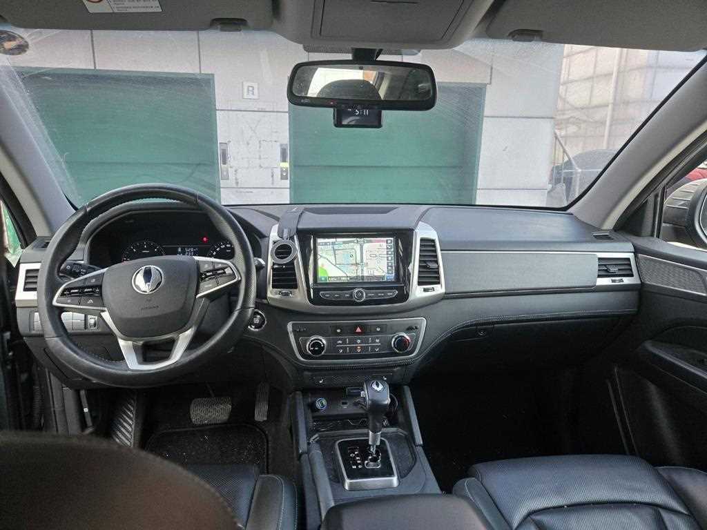Ssangyong Rexton - Vista 9
