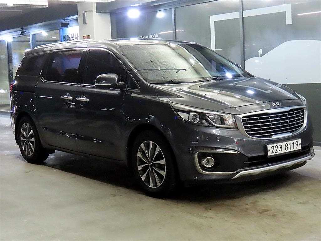KIA Carnival 2015 Negro - Importación desde Corea - HF Imports Iquique - Foto 1