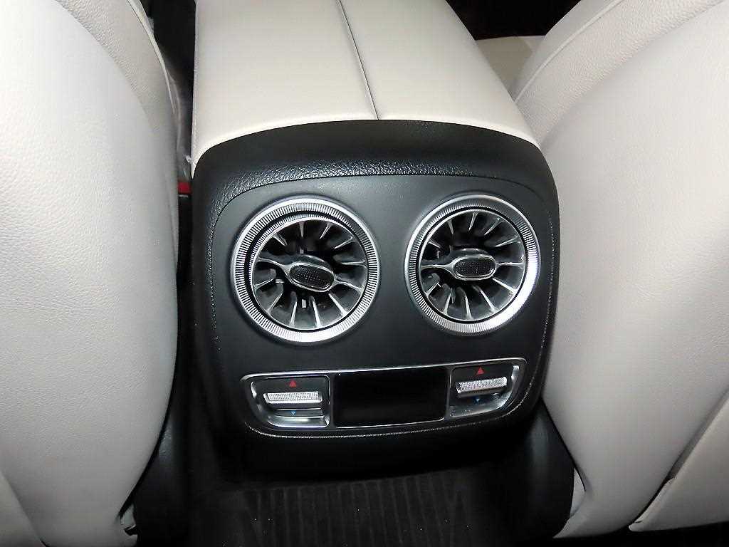 Mercedes Benz CLS Class 2019 Blanco - Importación desde Corea - HF Imports Iquique - Foto 15