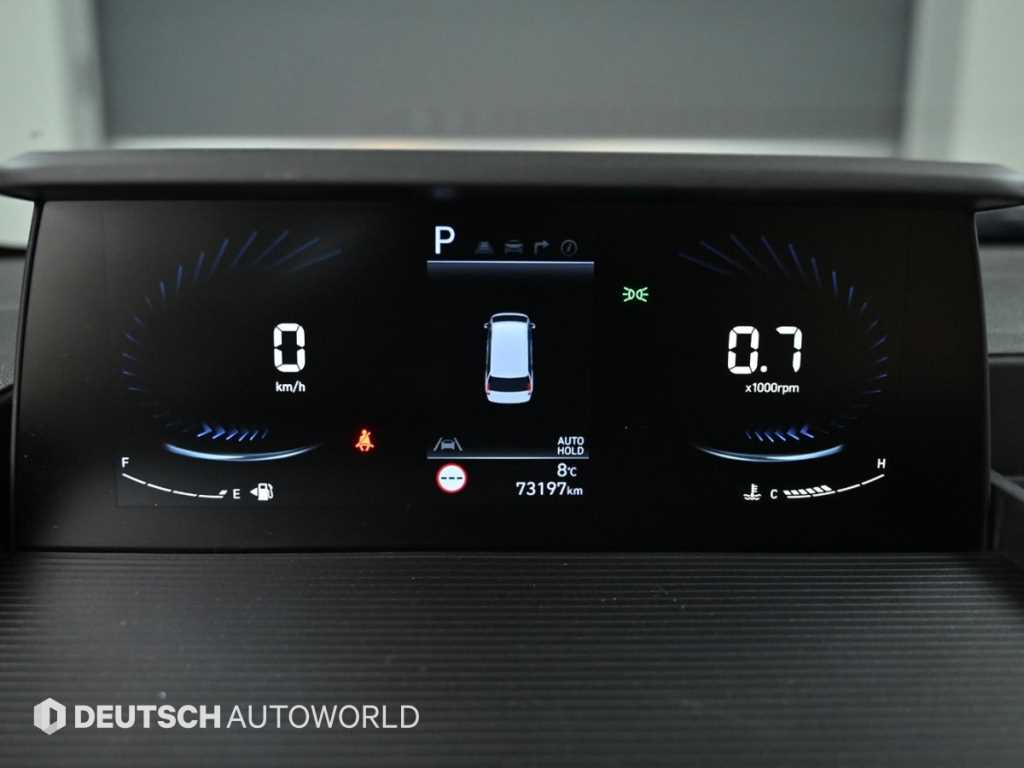 HYUNDAI Staria - Vista 8