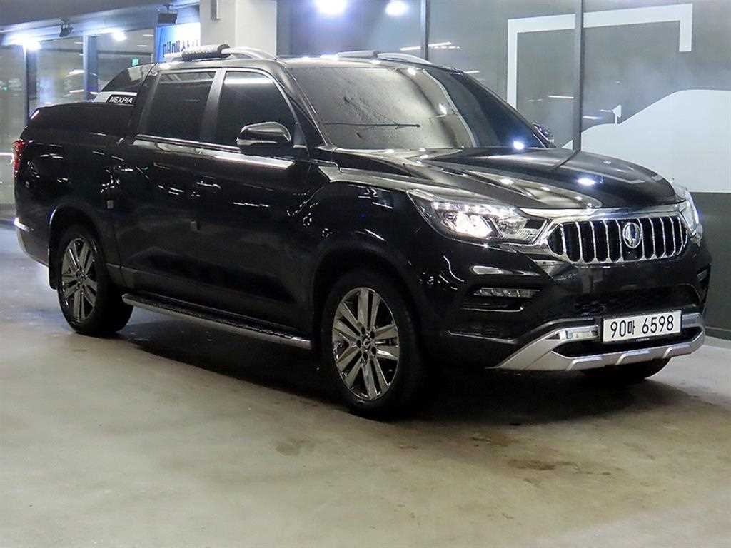 Ssangyong Rexton 2020 Negro - Importación desde Corea - HF Imports Iquique - Foto 1