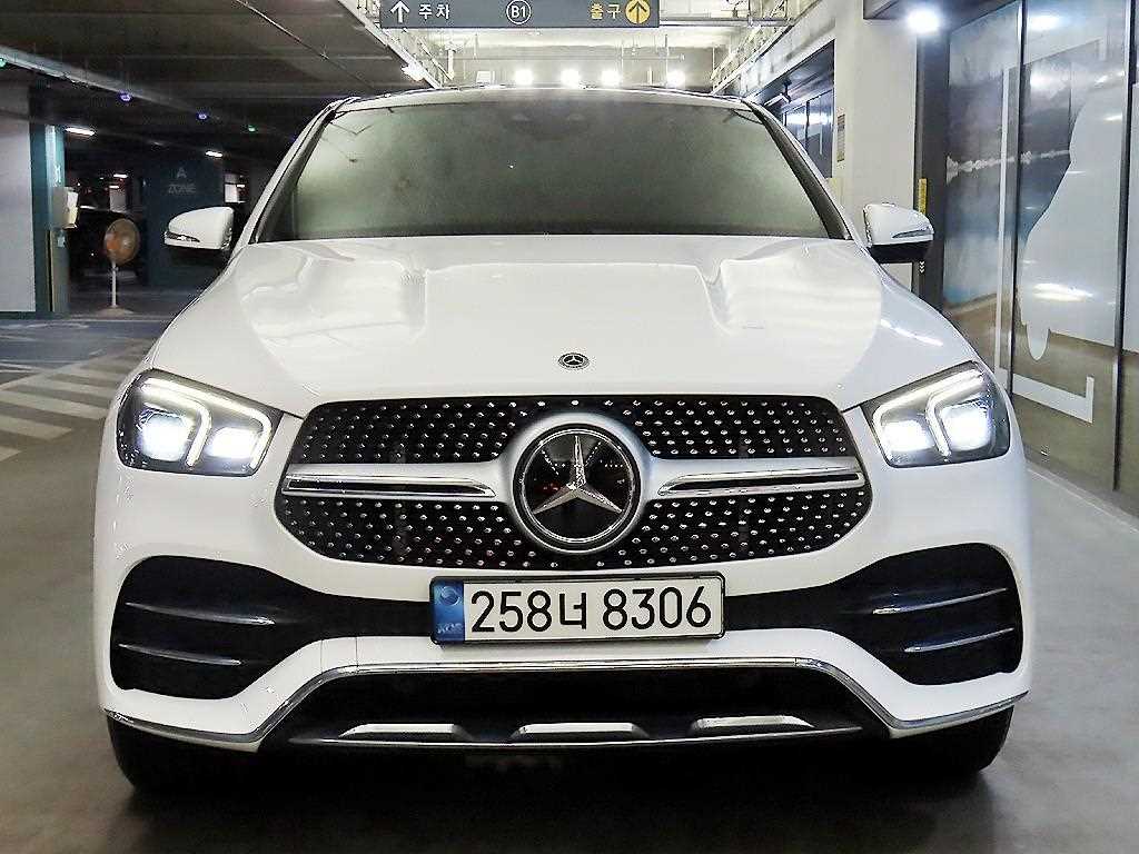 Mercedes Benz GLE Class - Vista 2