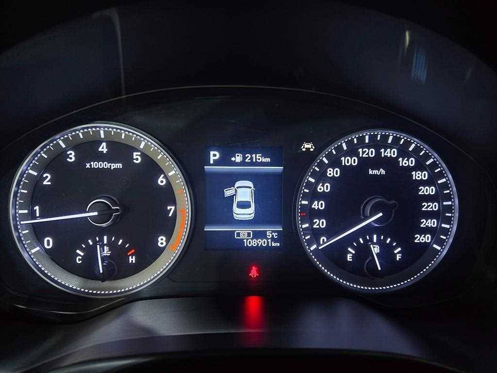 HYUNDAI Grandeur - Vista 9