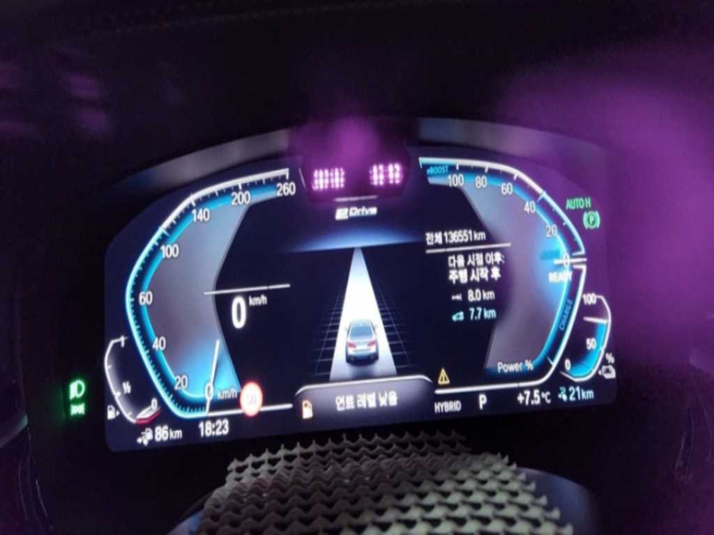 BMW 5 Series - Vista 5