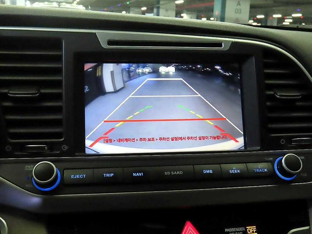 HYUNDAI Avante 2016 Blanco - Importación desde Corea - HF Imports Iquique - Foto 14