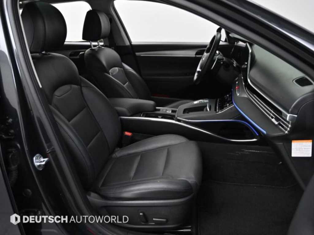 HYUNDAI Grandeur - Vista 10