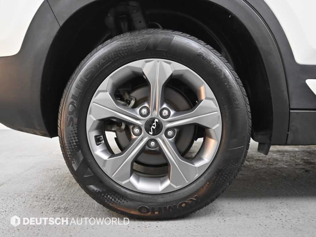 KIA Seltos - Vista 5