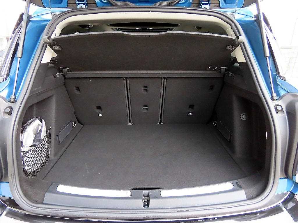 Mini Countryman 2018 Azul - Importación desde Corea - HF Imports Iquique - Foto 18