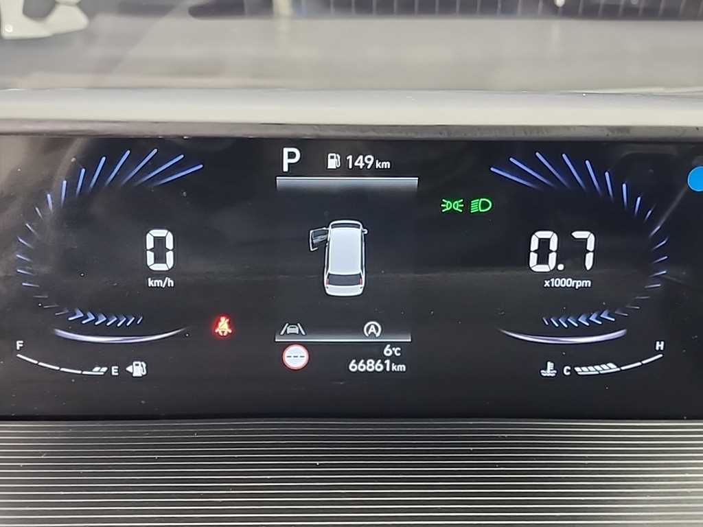 HYUNDAI Staria - Vista 6