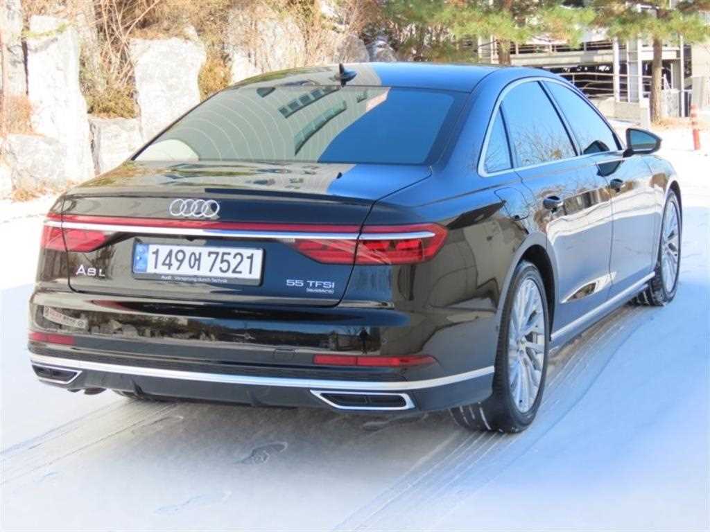 Audi A8 - Vista 3