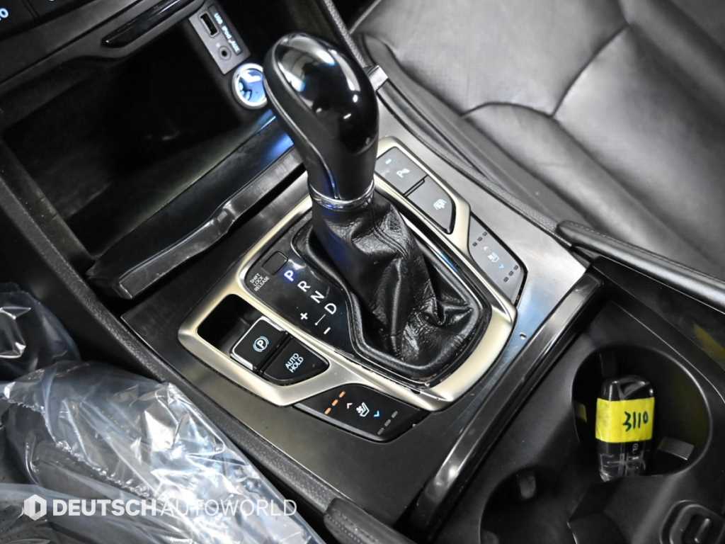 HYUNDAI Grandeur - Vista 9