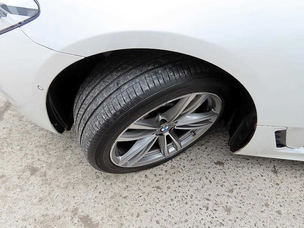 BMW Gran Turismo 2019 Blanco - Importación desde Corea - HF Imports Iquique - Foto 20