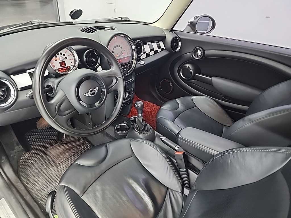 Mini Cooper - Vista 7