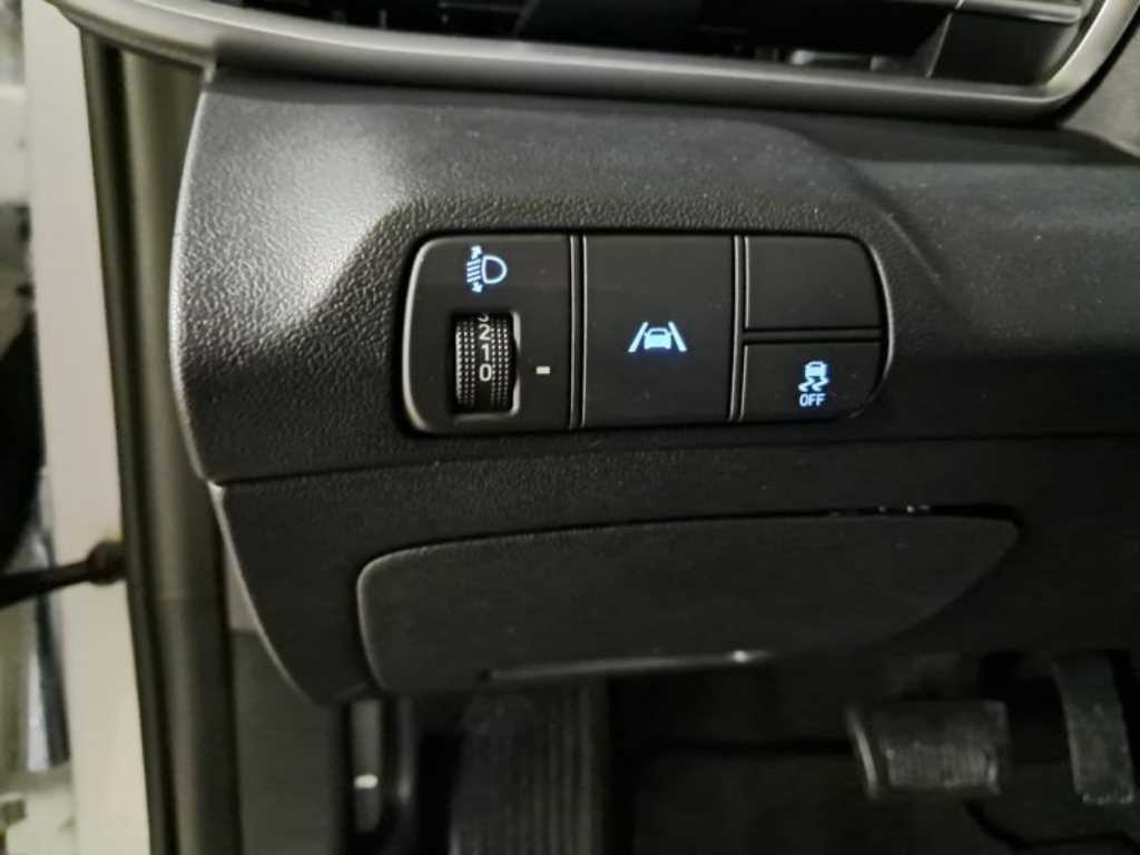 HYUNDAI Avante 2023 Blanco - Importación desde Corea - HF Imports Iquique - Foto 13