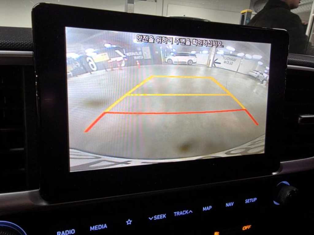 HYUNDAI Venue - Vista 7