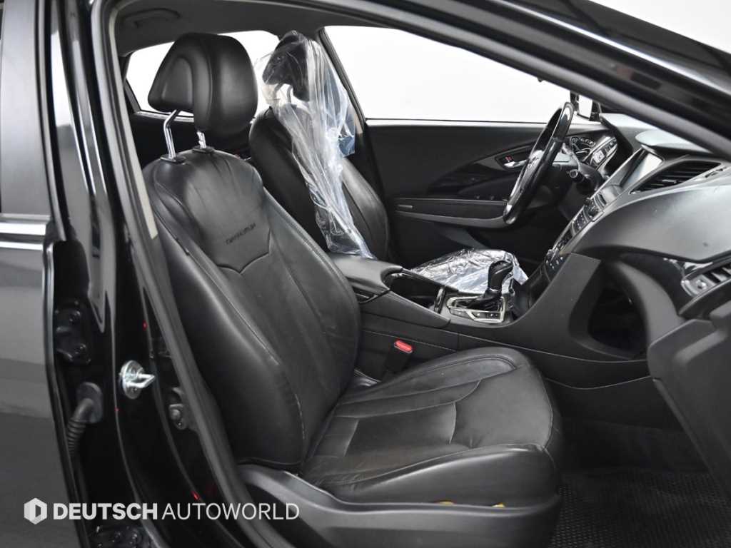 HYUNDAI Grandeur - Vista 10