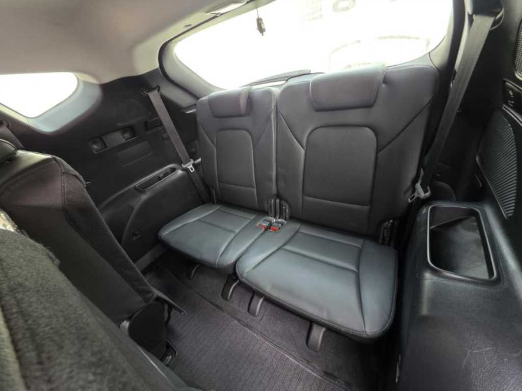 HYUNDAI Santa Fe - Vista 9