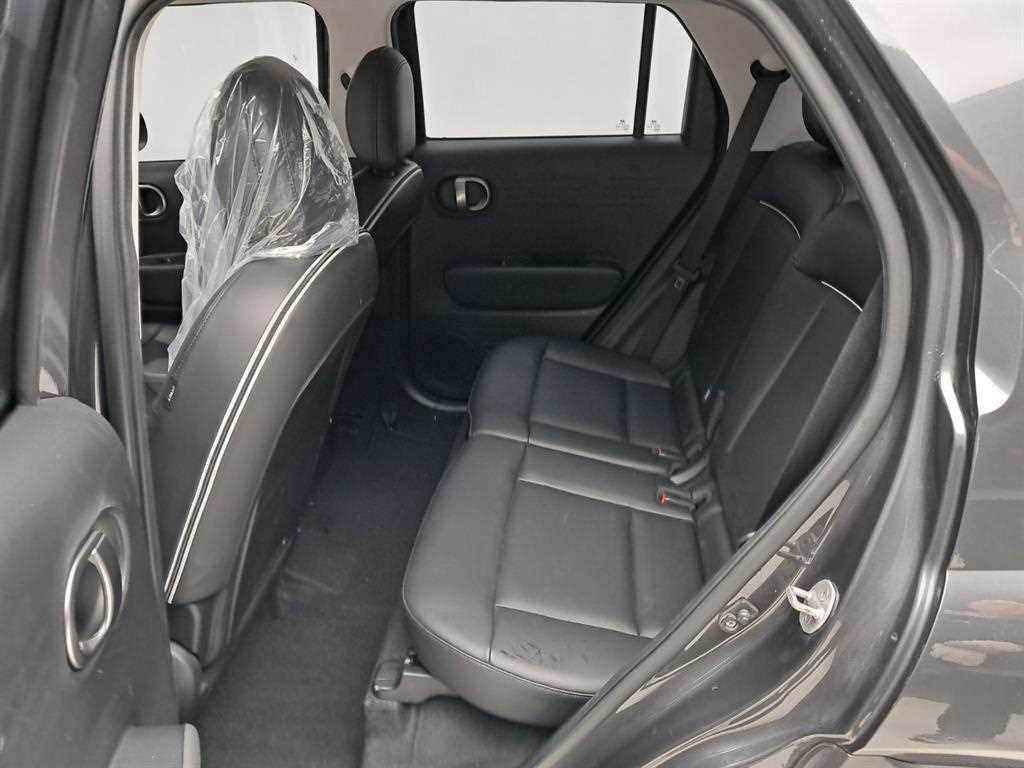 HYUNDAI Casper - Vista 11