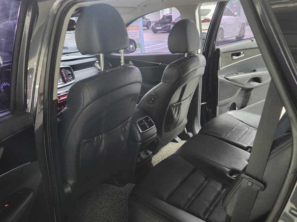 KIA Sorento 2018 Gris - Importación desde Corea - HF Imports Iquique - Foto 16