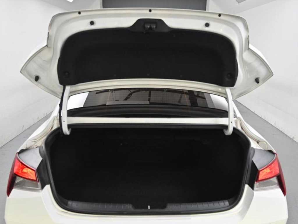 HYUNDAI Avante 2021 - Importación desde Corea - HF Imports Iquique - Foto 20