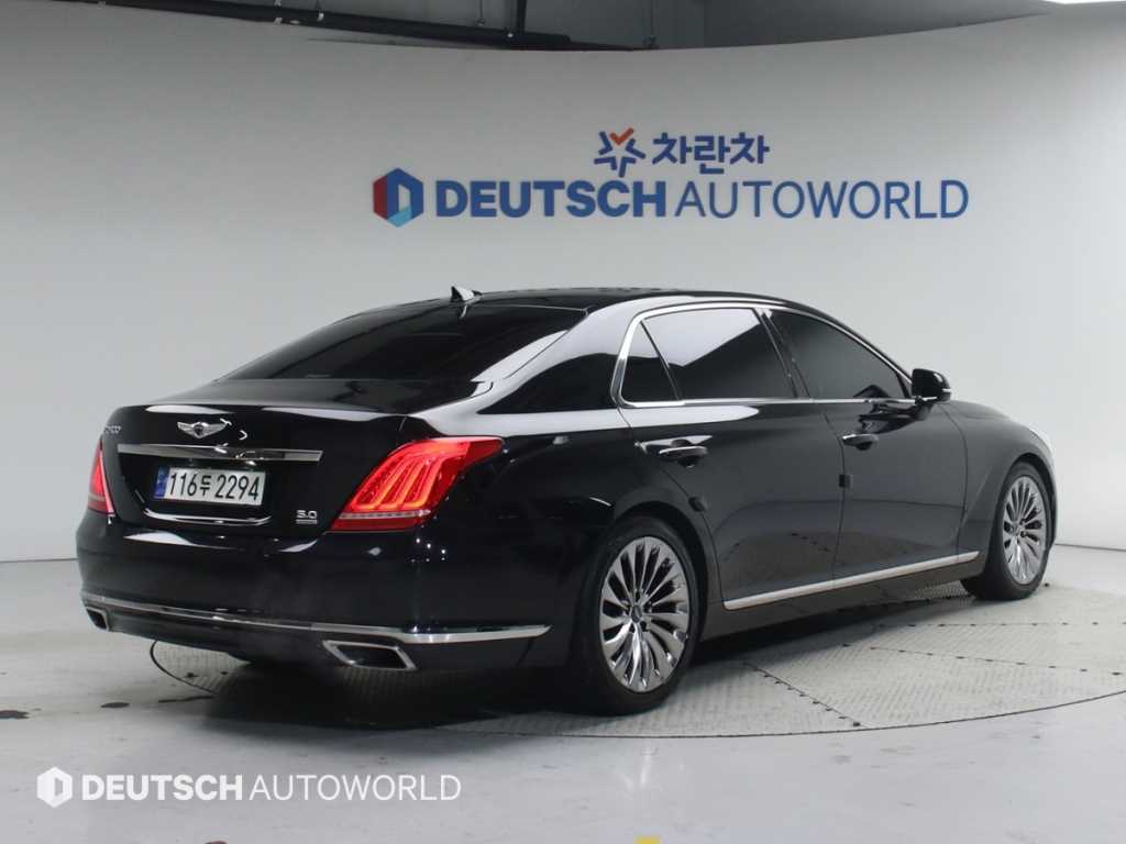 Genesis EQ900 - Vista 2