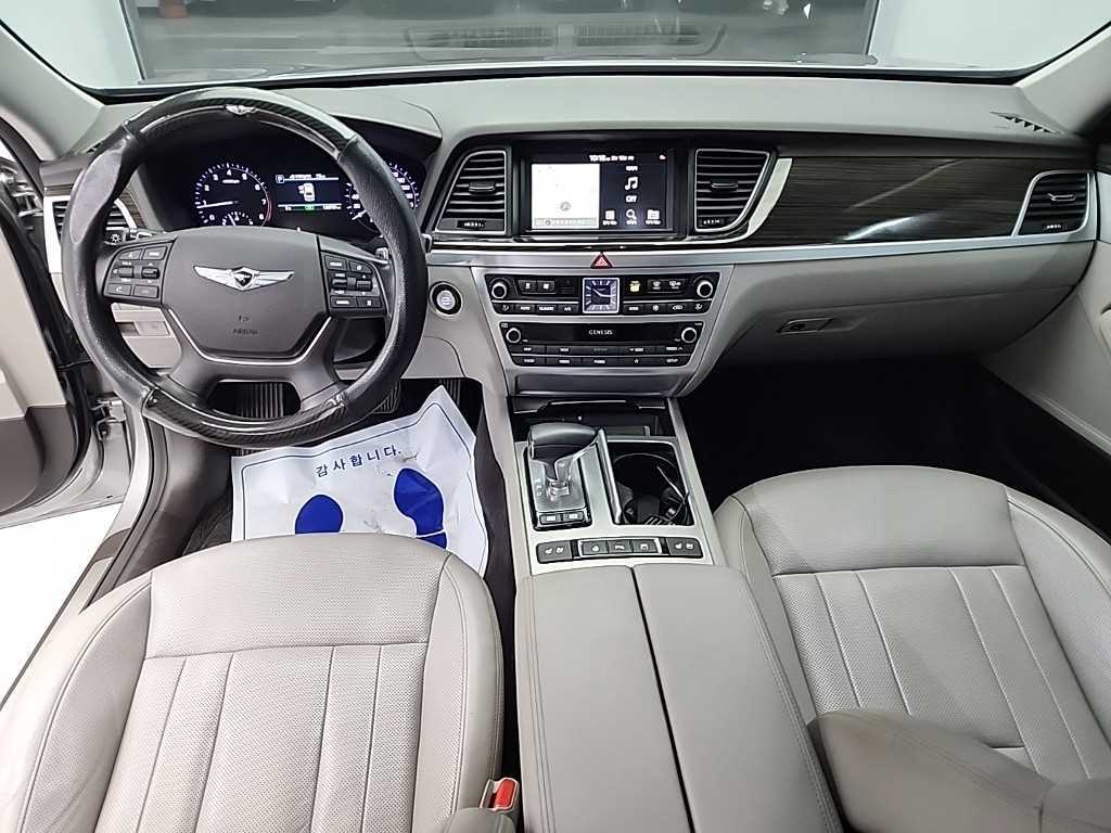 Genesis G80 - Vista 7