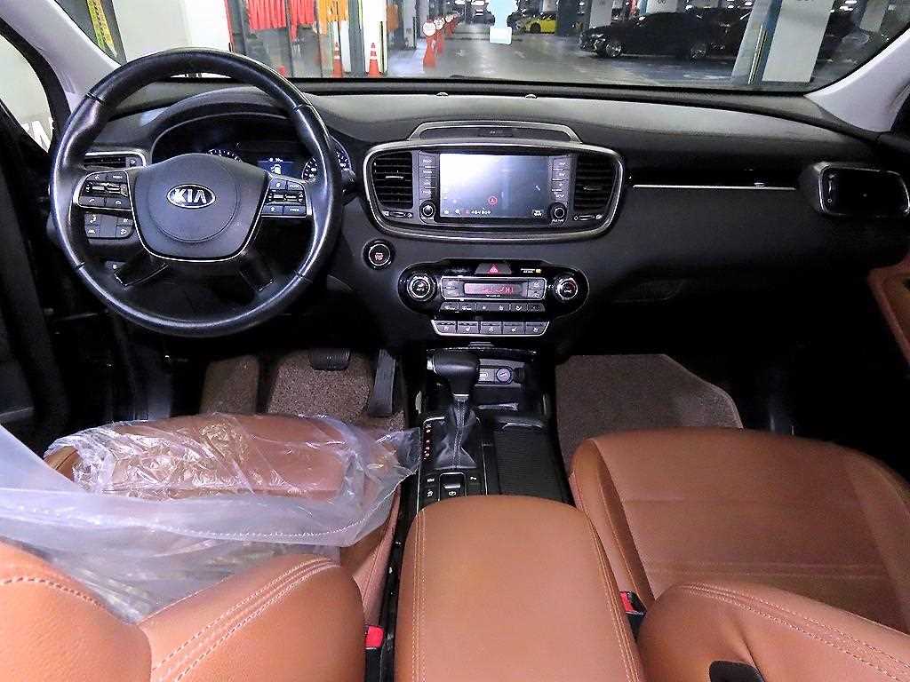 KIA Sorento - Vista 10