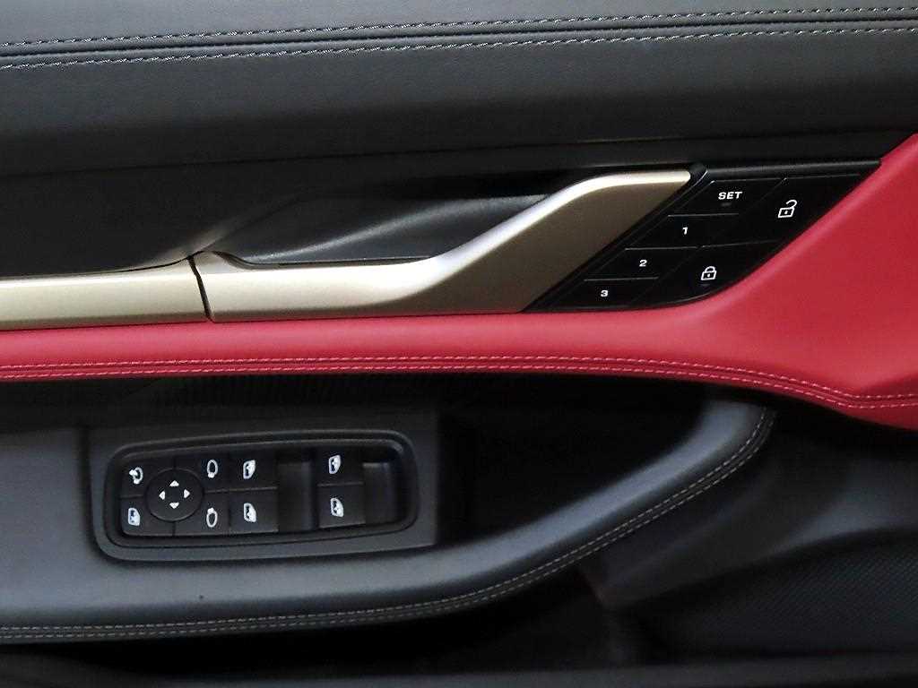 Porsche Taycan 2022 Blanco - Importación desde Corea - HF Imports Iquique - Foto 14