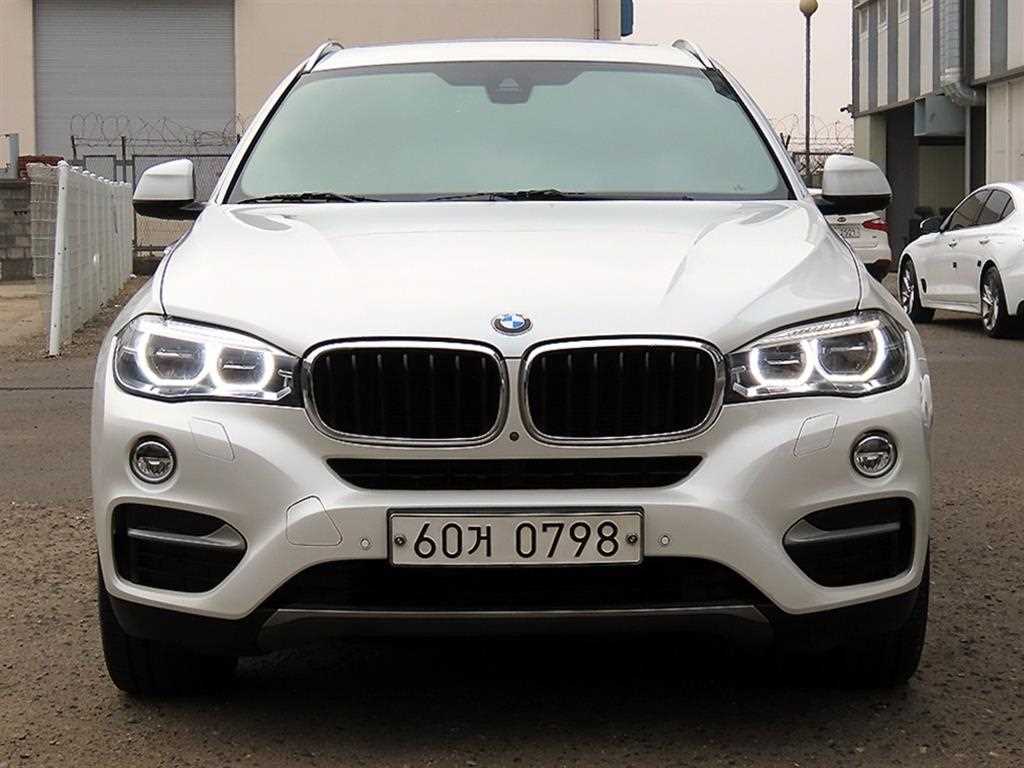 BMW X6 - Vista 2